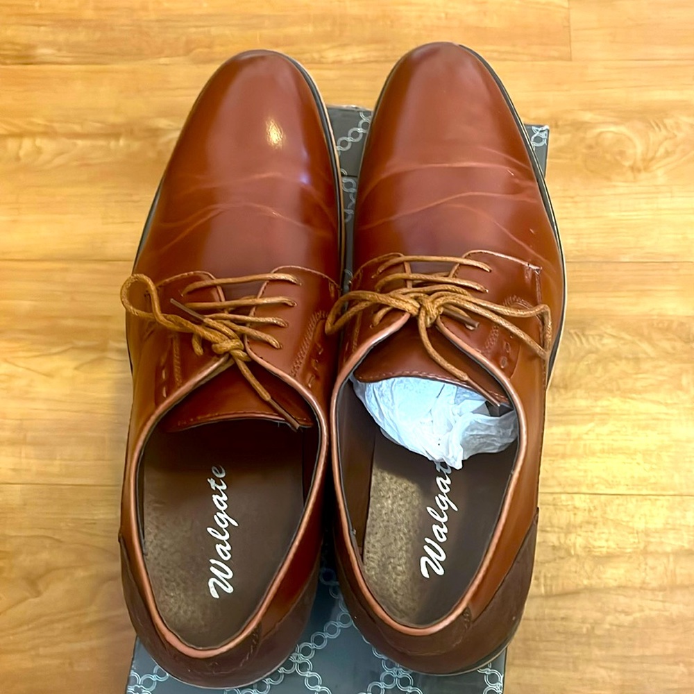 Men’s Size 10.5 Walgate Leather Shoes